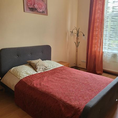 Apartment Near St. Elizabeth Church Lviv Dış mekan fotoğraf