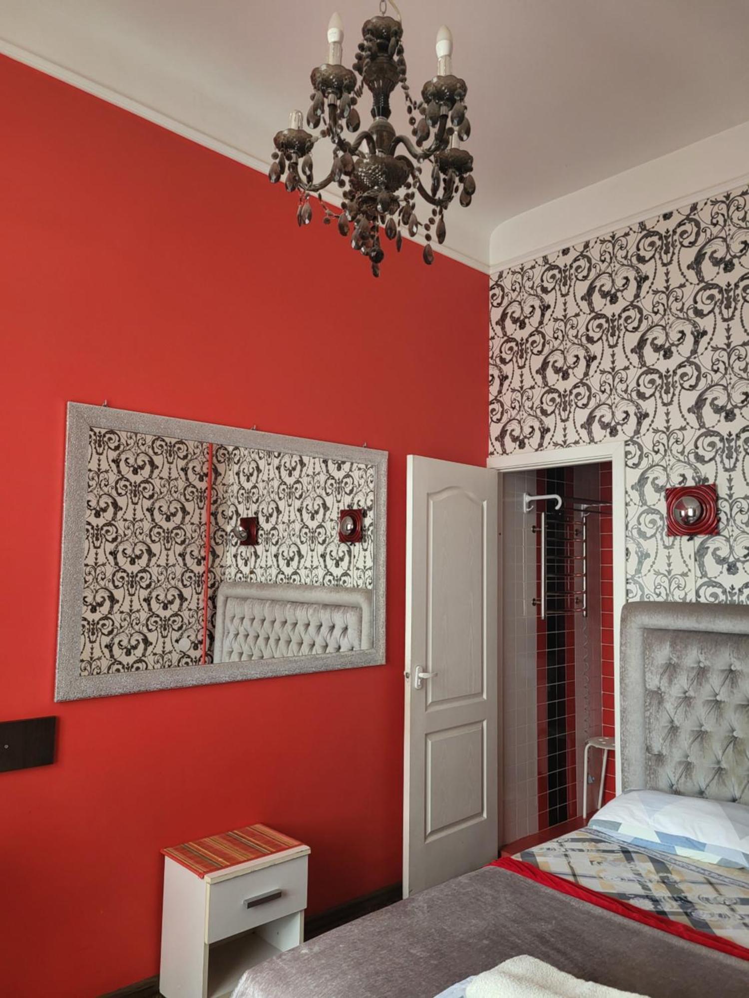 Apartment Near St. Elizabeth Church Lviv Dış mekan fotoğraf
