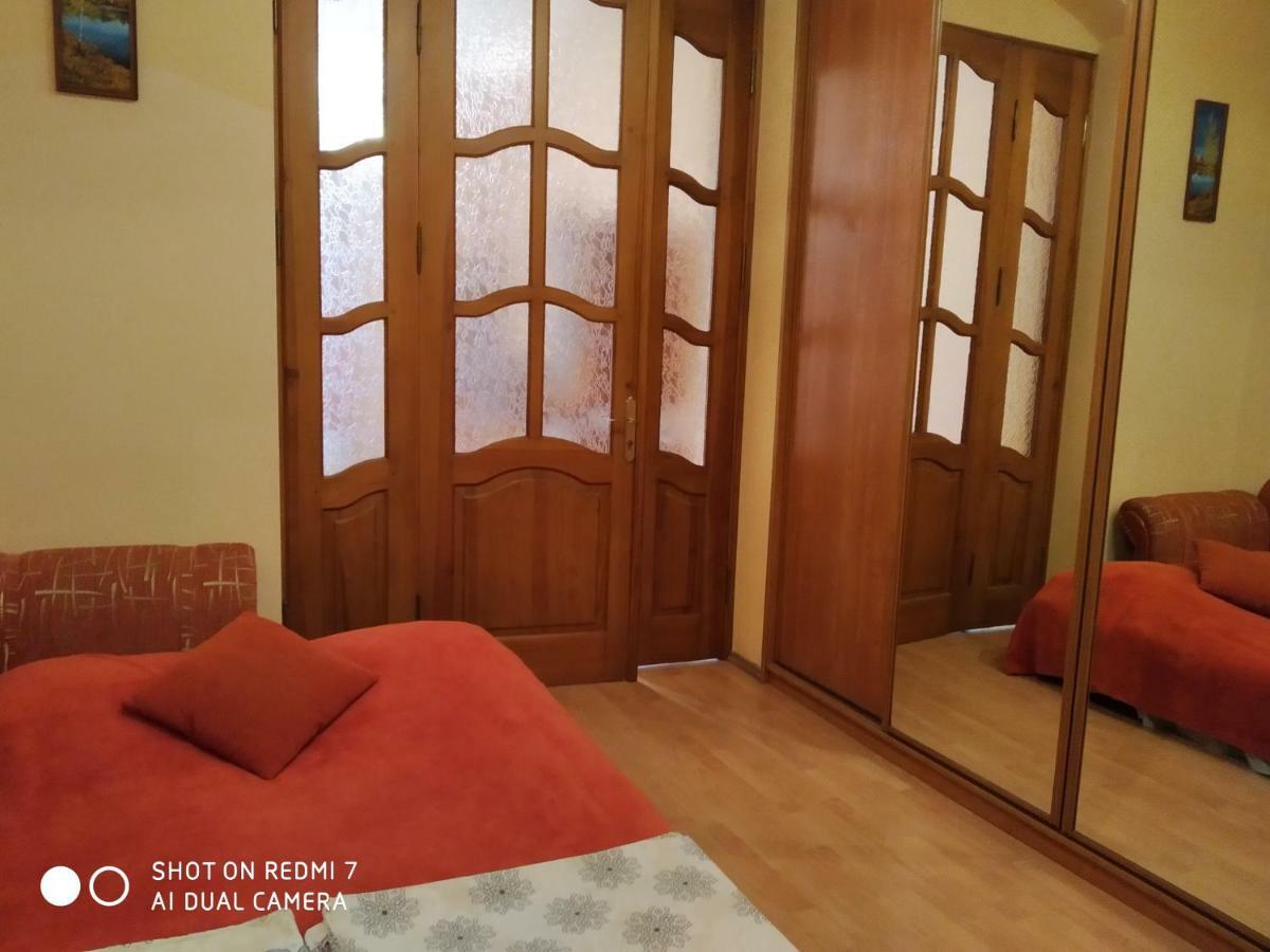 Apartment Near St. Elizabeth Church Lviv Dış mekan fotoğraf